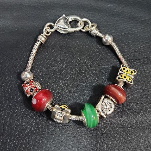 🦉 Silver charm bracelet - Picture 3 of 3